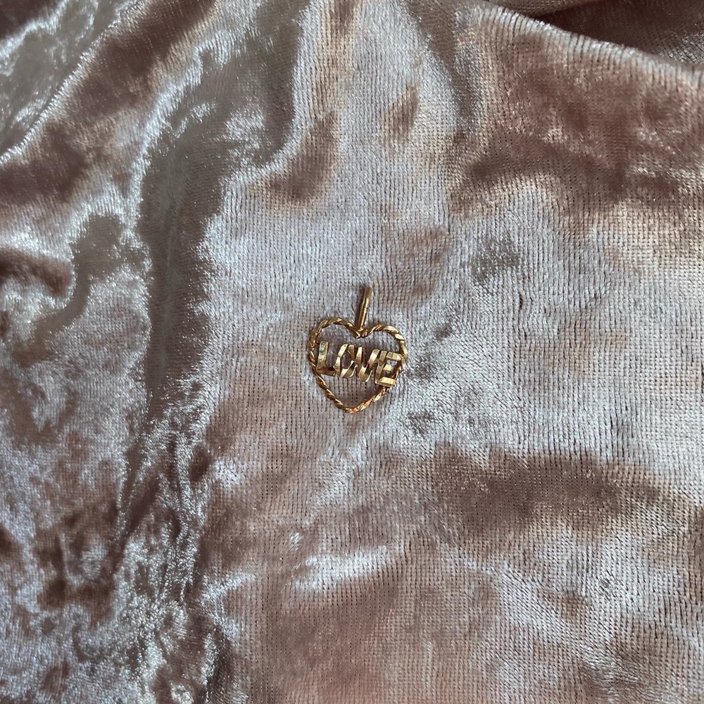 14k Solid Gold Heart Love Pendant View 3